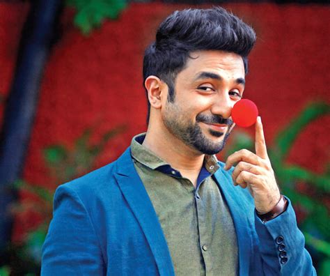 Vir Das Bollywood To Hollywood - Ein komedischer Aufstieg mit viel Geplapper!